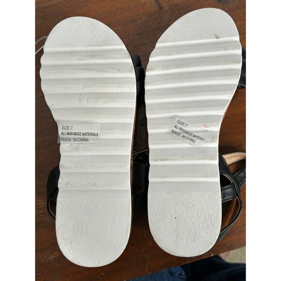 Qupid NWOT Women's Ankle Strap Slide Sandals Open Toe Comfort Beach Bohemian 7 - Picture 8 of 8